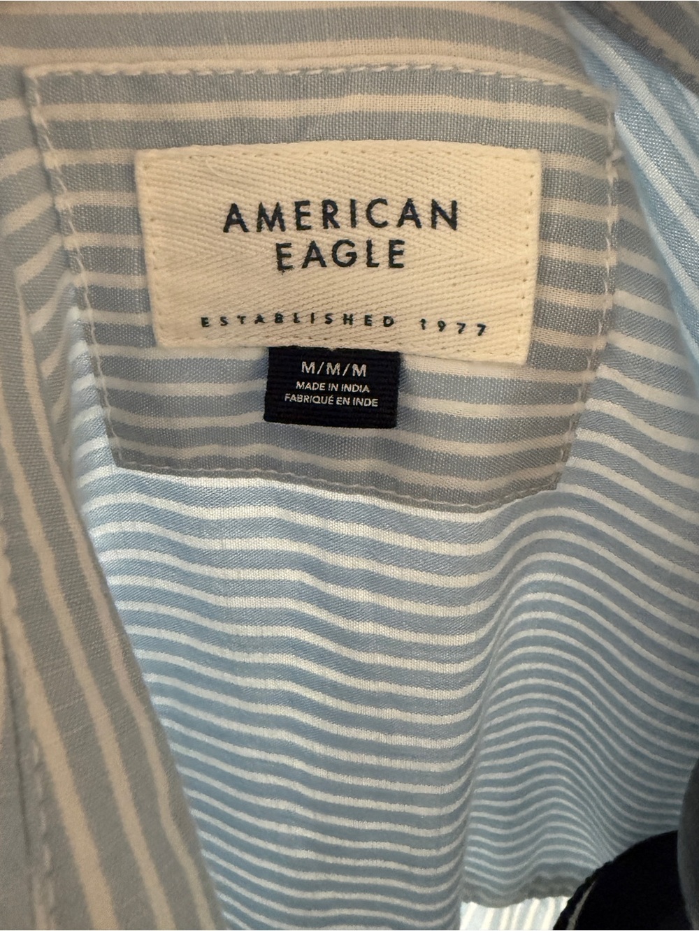 American Eagle Women’s Oversized Button Down Shirt Medium Blue White Stripe NWOT - Picture 6 of 6